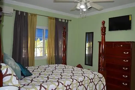 Palm Grove Waterloo Avenue location